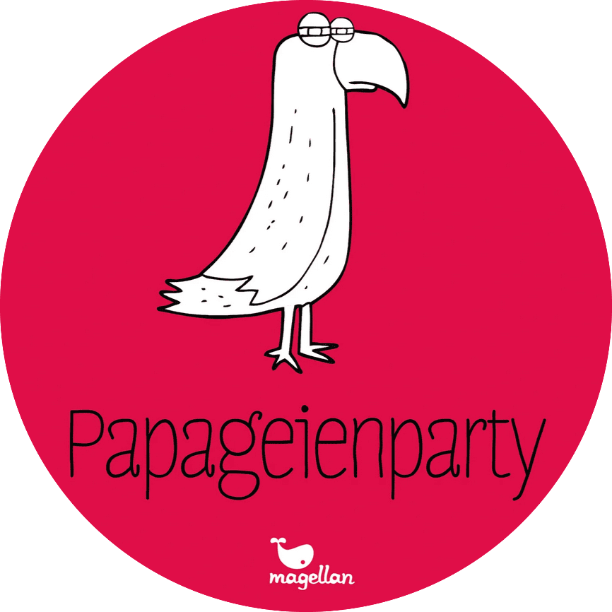 Roter Kreis mit einer Zeichnung eines Papageien in der Mitte mit zusammengekniffenen Augen. Darunter steht in schwarz „Papageienparty“.